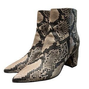Marc Fisher Womens MF Retire 2 Leather Snake Print Ankle Boots Size 6 M